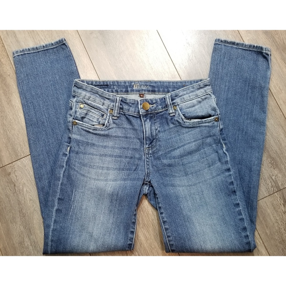 Womens Kut from the Kloth Catherine Size 2 jeans